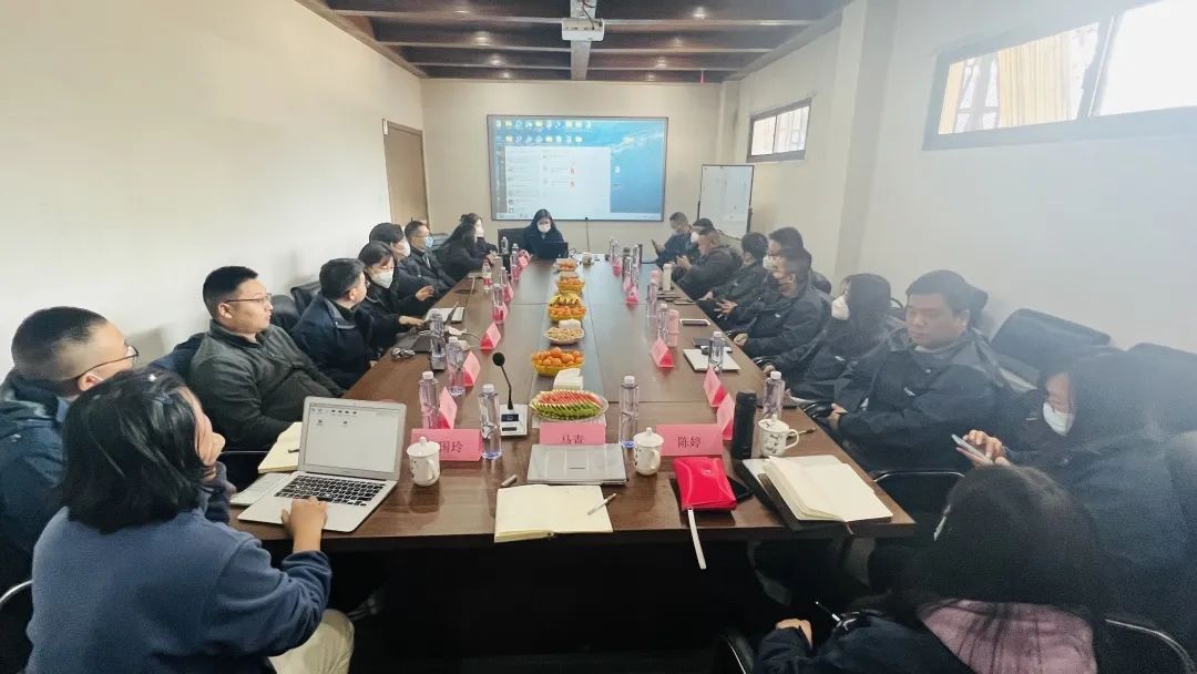 华体会网快讯丨回眸展望再出发，砥砺奋进共芳华